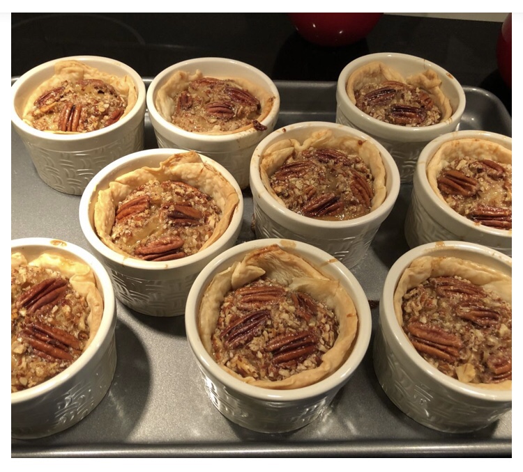 Pie Ramekins Easy Ramekin Pecan Pies – The Engineered Mama